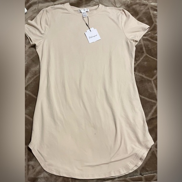 Revamped soft plain shirt - Picture 1 of 3